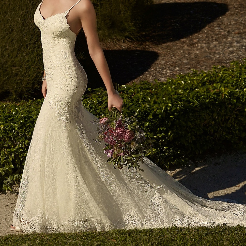 Essence of Australia wedding dress